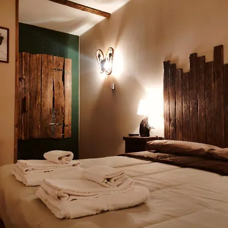 Bed & Breakfast Almalu 3*