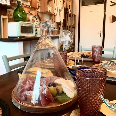 Almalu Bed & Breakfast