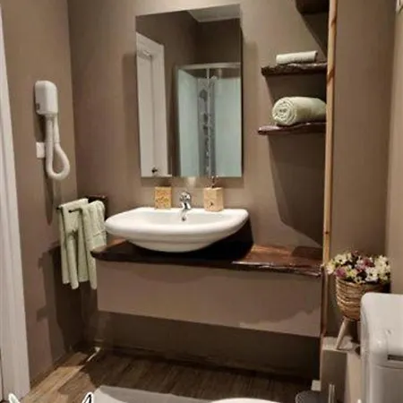 Almalu 3* Ripatransone